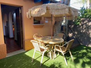 Estudio para pareja con jardincito privado barbaco